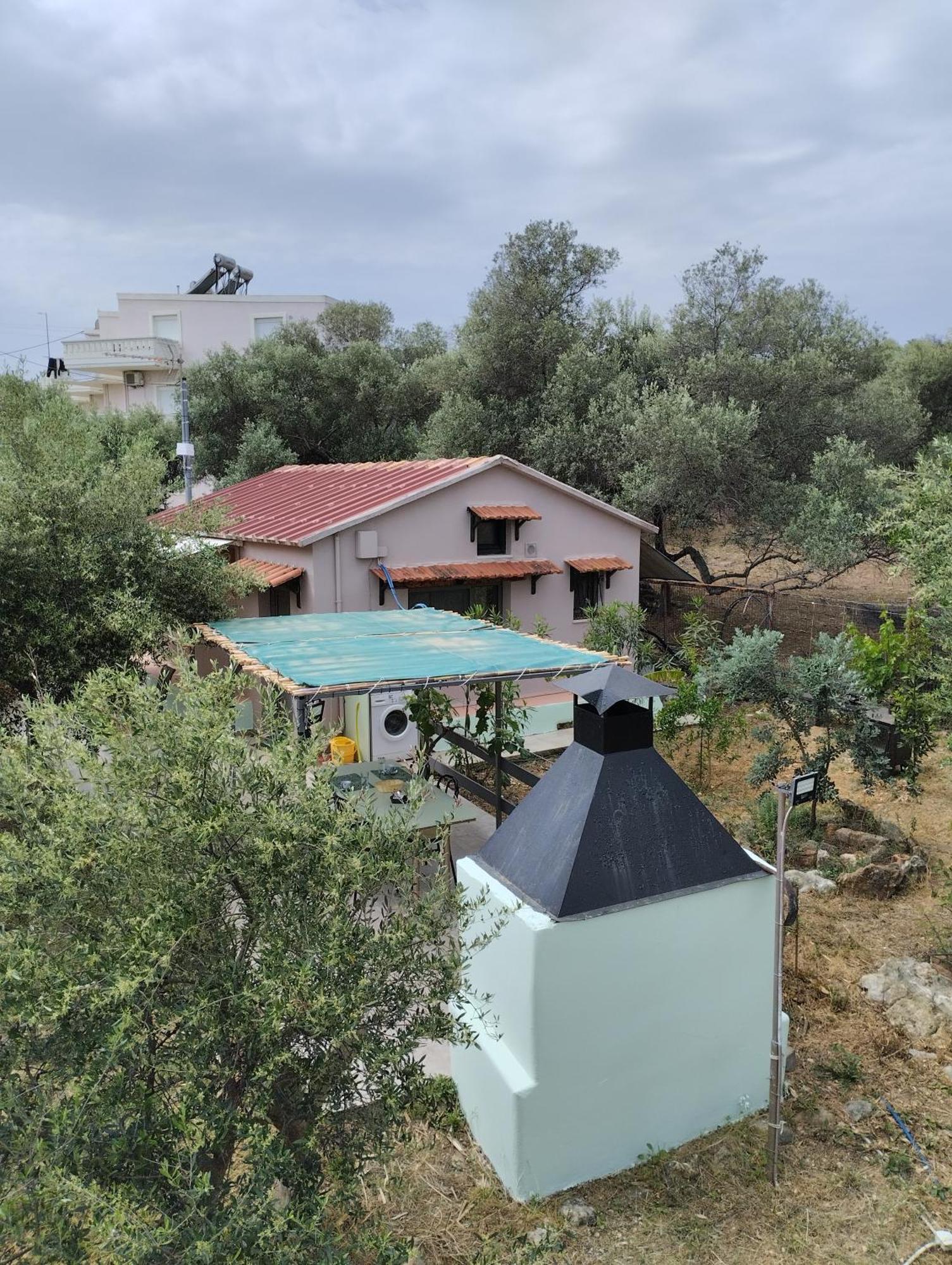 Olea Cottage Galatas  Exterior photo